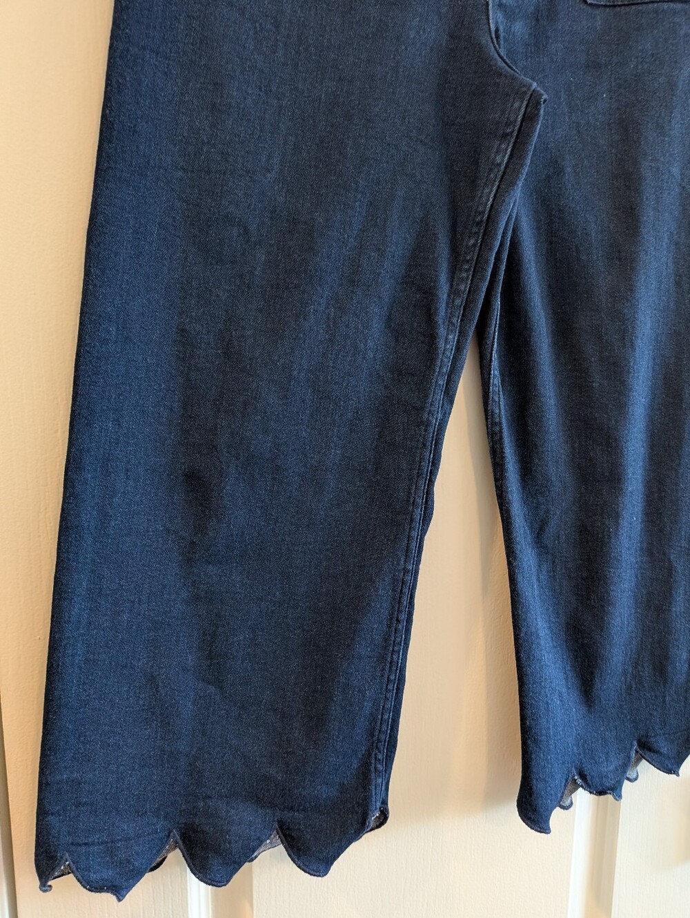 Anthropologie Maeve Colette Scallop Hem Crop Wide Leg Jeans Dark Wash Size 28P - Picture 5 of 14
